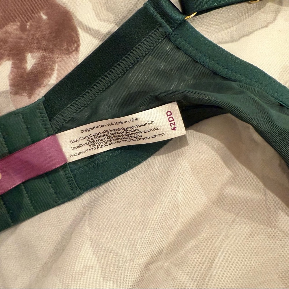 Sexy green bra adore me 42DD - Picture 5 of 6